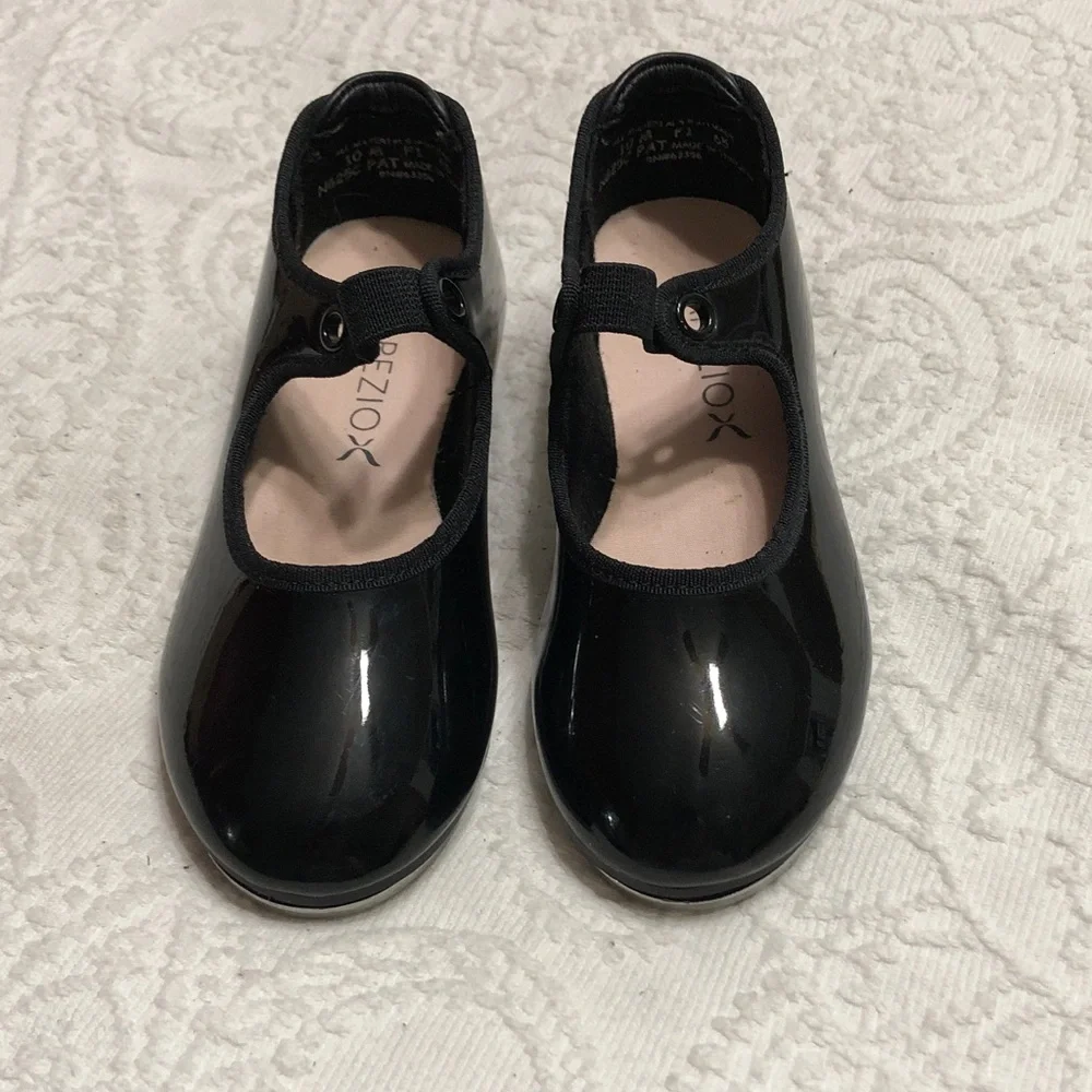 Capezio size 10m